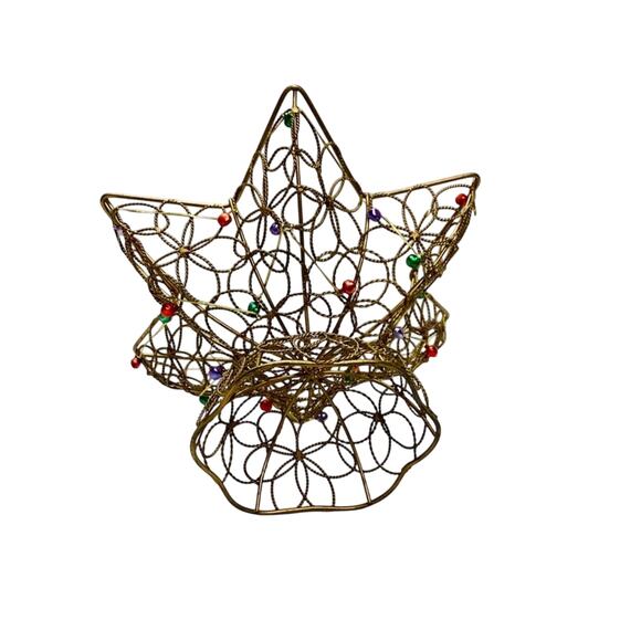 Star Shaped Christmas Wire Basket - Picture 4 of 4